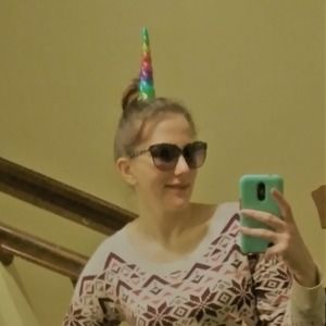 Meet your Posher, Amber